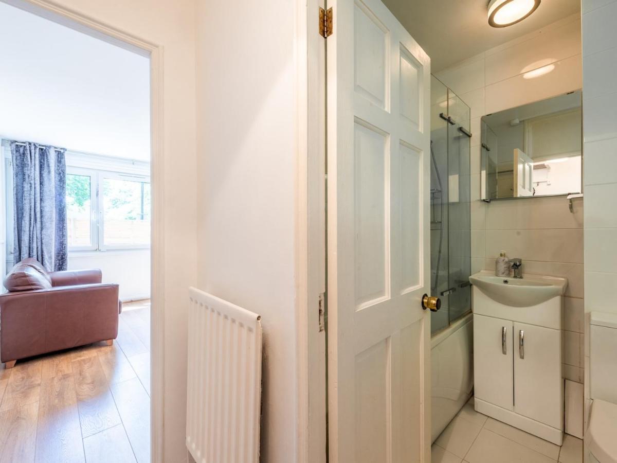 Sootheus - Cosy Surrey Quays Apartment London Exterior foto