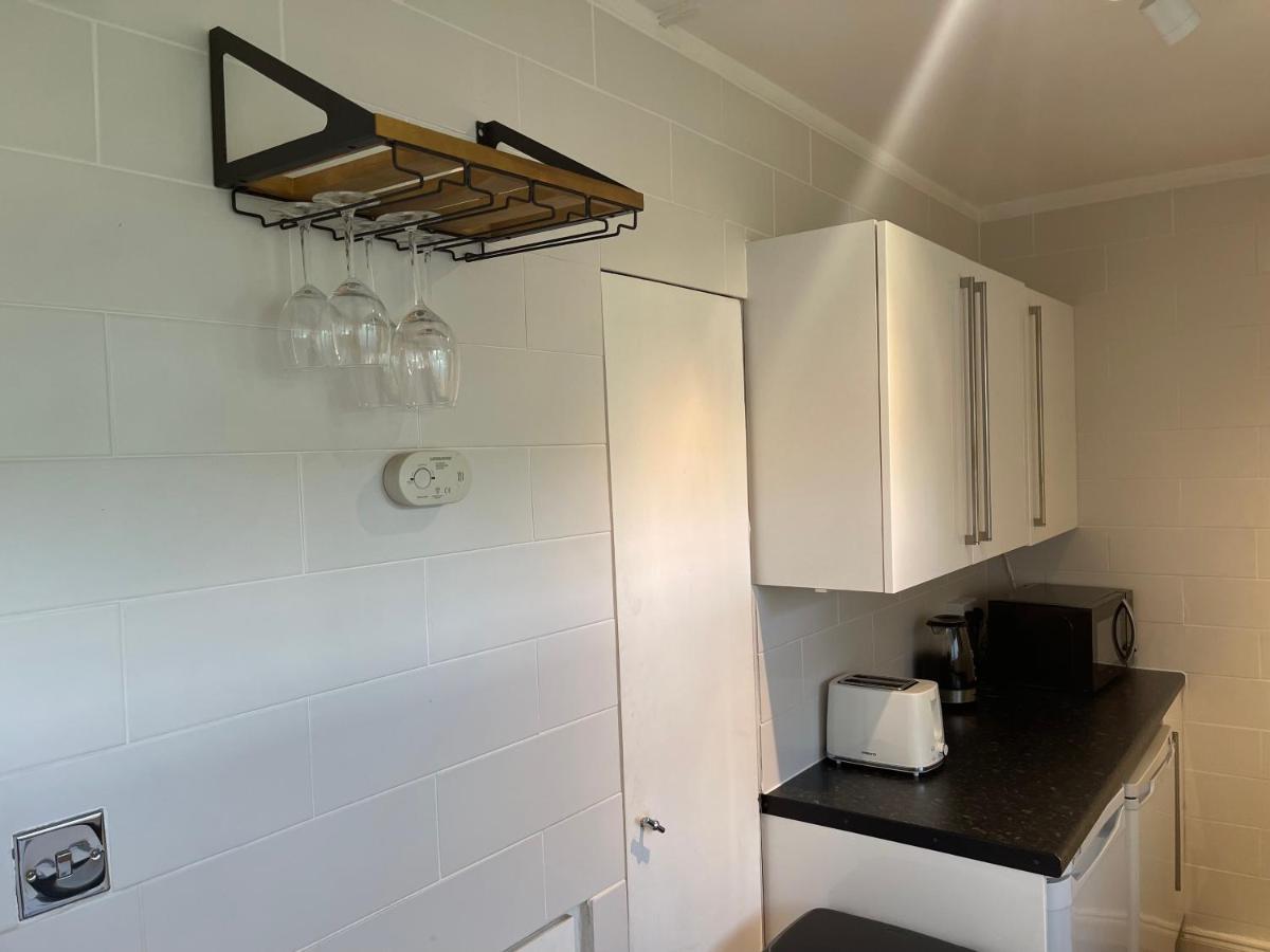 Sootheus - Cosy Surrey Quays Apartment London Exterior foto